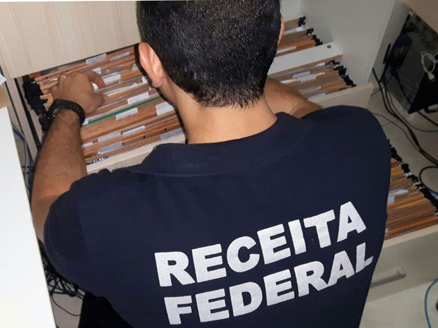 Photo of PF-BA cumpre mandados de busca em casa de prefeito