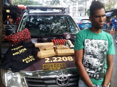 Photo of Santoantoniense é preso em flagrante no Terminal de São Joaquim com drogas, munições e vestimentas falsas da Policia Civil