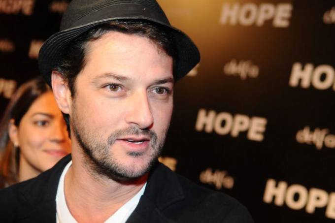 Photo of Ator e decoradora brigam na Justiça por cobrança de R$ 100 mil