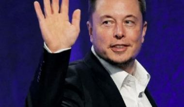 Photo of Elon Musk compra 9% do Twitter, e ações da empresa disparam