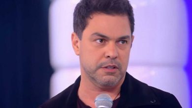 Photo of Zezé Di Camargo para show e desabafa após críticas por “falhas” na voz