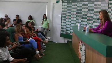 Photo of Palmeiras anuncia Abel Ferreira até 2025 em coletiva só para mulheres