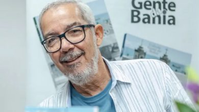 Photo of Jornalista baiano José Carlos Teixeira morre aos 76 anos
