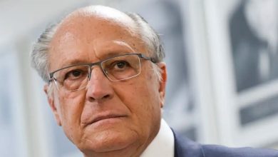 Photo of Geraldo Alckmin se pronuncia sobre posse de Maduro: ‘lamentável’