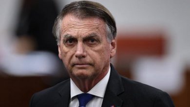 Photo of Bolsonaro volta a ter crise de soluço e a saúde do ex-presidente vira forte preocupação de aliados
