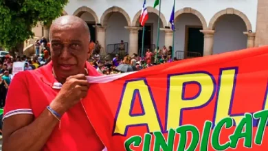 Photo of Justiça aplica multa diária de R$30 mil a presidente da APLB por descumprimento de decisões