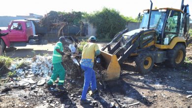Photo of Força-tarefa retira mais de 120 toneladas de entulho depositados irregularmente no Dica 1
