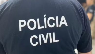 Photo of Mulher é presa suspeita de esfaquear e matar companheiro na RMS