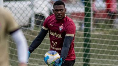 Photo of Vitória volta a lidar com multa contratual e pode recorrer a quarto goleiro diferente na Série A