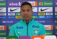 Photo of Alex Sandro prioriza sono a carona em avião de Leila: ‘Dormir é importante’