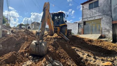 Photo of Seinfra realiza melhorias na drenagem da Rua Verdival Pitanga, na Suzana