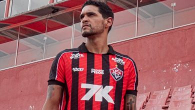 Photo of Vitória oficializa empréstimo do zagueiro Riccieli para a temporada 2026