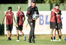 Photo of Time principal do Vitória inicia pré-temporada com primeiro treino no Barradão