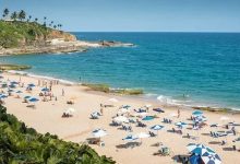 Photo of Alvarás para construções em praia famosa de Salvador são bloqueados pela Justiça