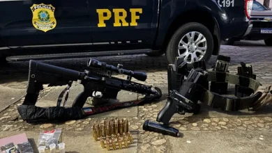 Photo of PRF apreende 273 munições, fuzil e pistola durante Operação Carnaval em Vitória da Conquista