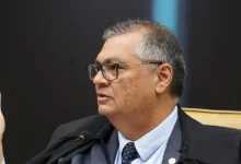 Photo of Dino vota contra aplicação da Lei da Anistia em crimes permanentes; Moraes pede vista do processo