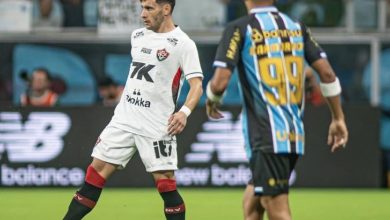 Photo of Em noite pouco inspirada, Vitória perde para o Grêmio no Brasileirão