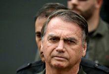 Photo of Bolsonaro apresenta lista de advogados autorizados a visitá-lo durante prisão domiciliar