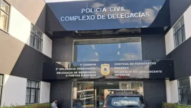 Photo of Polícia prende vizinhos suspeitos de matar idoso de 73 anos a pauladas