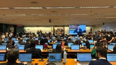 Photo of CCJ aprova escala 6X1 no Brasil; Governo e congresso discutem a proposta