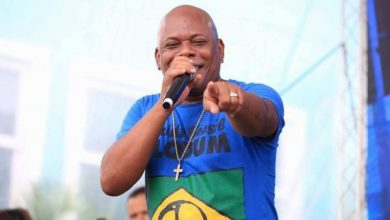 Photo of Olodum anuncia saída de Narcizinho após anos como vocalista