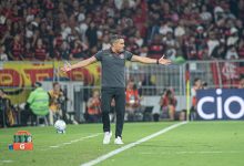 Photo of Jair Ventura critica arbitragem por não ir ao VAR em jogo contra o Athletico-PR: ‘Não dá pra brigar com a imagem’