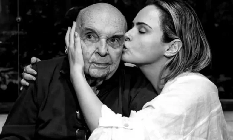 Photo of Pai de Ana Paula morre as vésperas de final do BBB 26; Tadeu quebra protocolo da Globo e revela morte de irmão