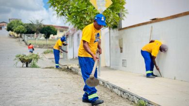 Photo of Sesp realiza Operação Limpa Tudo na Rua Santo Antônio e nos bairros São Judas Tadeu e Vale do Sol