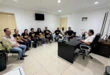 Photo of Prefeitura de Cruz discute valorização de auxiliares de creche em reunião
