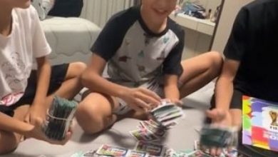 Photo of Mãe compra 14 mil figurinhas para filho completar álbum da Copa do Mundo