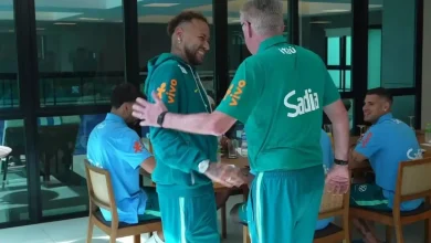 Photo of Neymar passa por exame na panturrilha e vira preocupação no início da preparação da Seleção