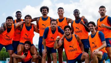 Photo of Atacante de Portugal rebate polêmica sobre C. Ronaldo: “Não temos obrigação de passar a bola para ele”
