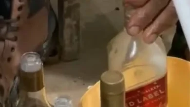 Photo of Comerciante é preso por suspeita de adulterar uísque importado durante Itapedro, em Itabuna