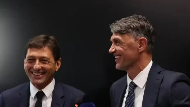 Photo of Paolo Maldini e Leonardo deixam a Federação Italiana após veto de Pirlo como técnico