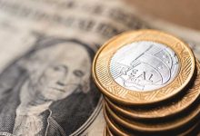Photo of Dólar inicia domingo cotado a R$ 5,14; confira o valor da moeda