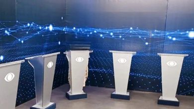 Photo of Debate presidencial com 11 veículos de comunicação é cancelado após Lula e Flávio Bolsonaro não confirmarem presença