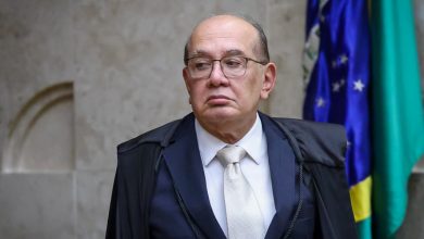 Photo of Gilmar Mendes valida reajuste do Bolsa Família e diz que medida não viola lei eleitoral