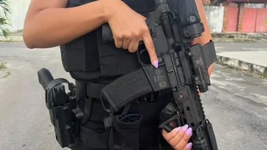 Photo of Homem é preso após agredir companheira e ameaçá-la de morte por mensagens em Vitória da Conquista
