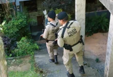 Photo of PM apreende drogas e 16 armas de fogo durante 9ª edição da Operação Força total na Bahia