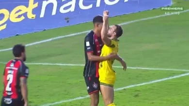 Photo of Edson Carioca explica provocação a Zé Vitor após empate com o Vitória: “Mexeu com um, mexeu com todo mundo”