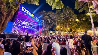 Photo of ExpoCruz 2026 começa com sucesso de público e show de Jau lota Praça Senador Temístocles