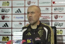 Photo of “Fomos mandantes nos dois tempos”: Leonardo Jardim destaca domínio do Flamengo sobre o Bahia