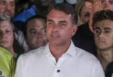 Photo of TSE diz ser falsa declaração de Flávio Bolsonaro de que fiscais do PL teriam sido expulsos de sala-cofre