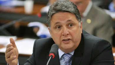 Photo of TSE revoga liminar e retira direitos de campanha de Anthony Garotinho
