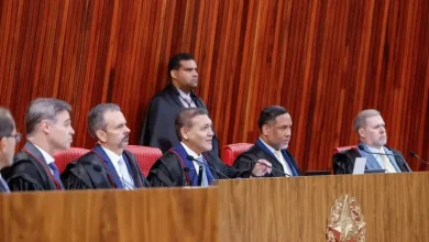 Photo of TSE determina registro obrigatório de canais de WhatsApp ligados a campanhas eleitorais